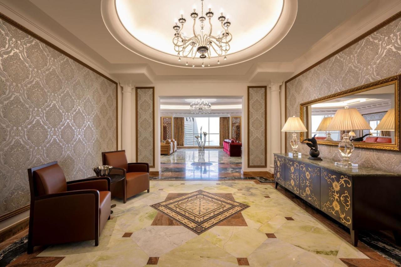 Dusit Hotel & Suites - الدوحة المظهر الخارجي الصورة Lobby