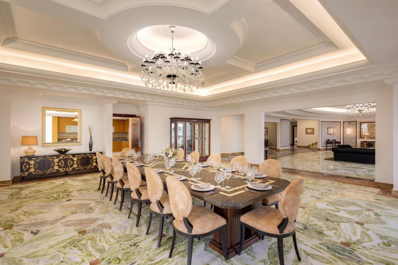 Dusit Hotel & Suites - الدوحة المظهر الخارجي الصورة The Presidential Suite